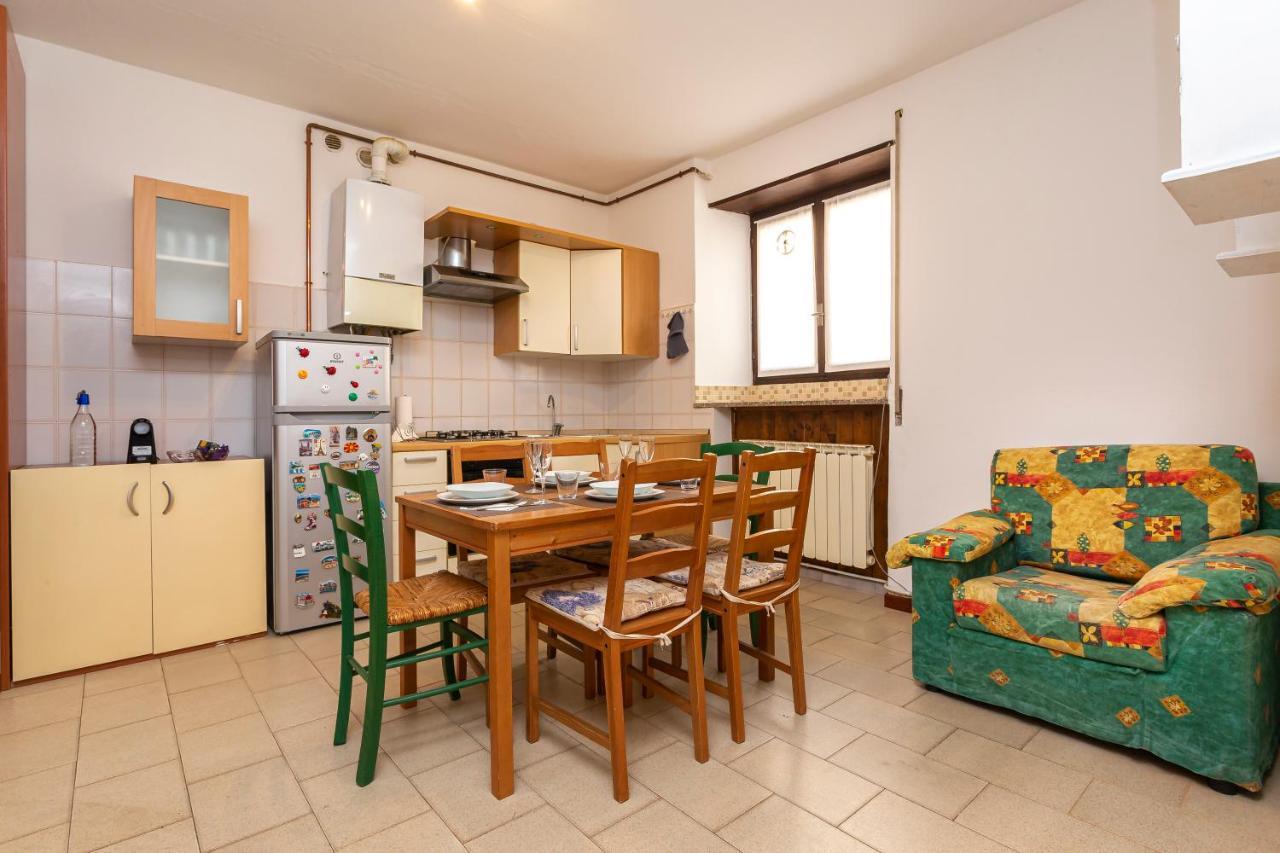 Casa Nicole Self Check-In Villa Albizzate Buitenkant foto